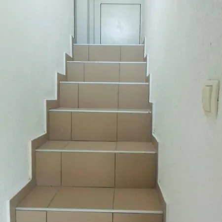 Kobi Apartment *