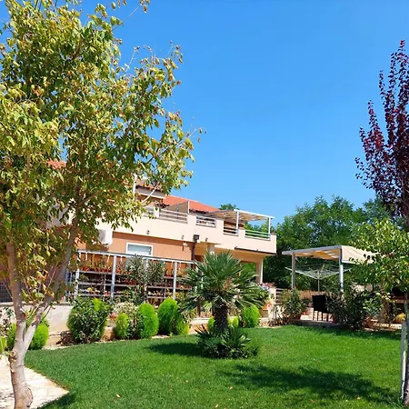 Apartment Kobi *