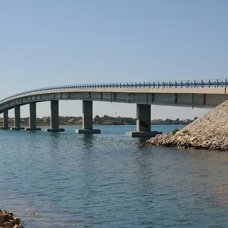 شقة Kobi فير